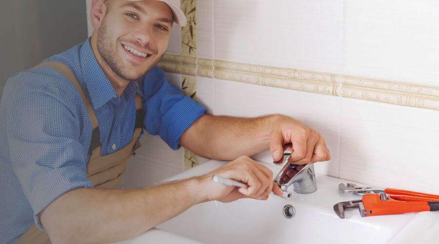 Professional emergency plumbing in Collyer, KS